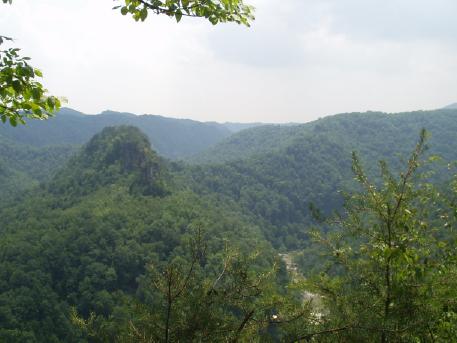 the Grand Canyon of the East, Breaks Interstate Park